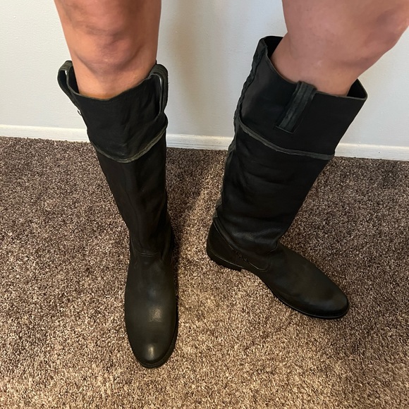 Frye Leather Boots - Picture 2 of 16